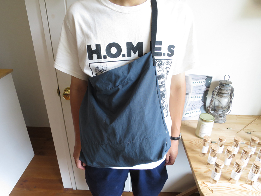 ENDS and MEANS Shoulder Bag エンズ アンド ミーンズ ショルダーバッグ