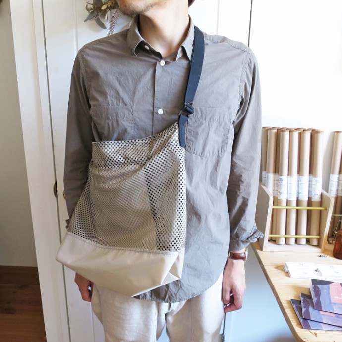 ENDS and MEANS Mesh Shoulder Bag エンズアンドミーンズ メッシュ ショルダー バッグ