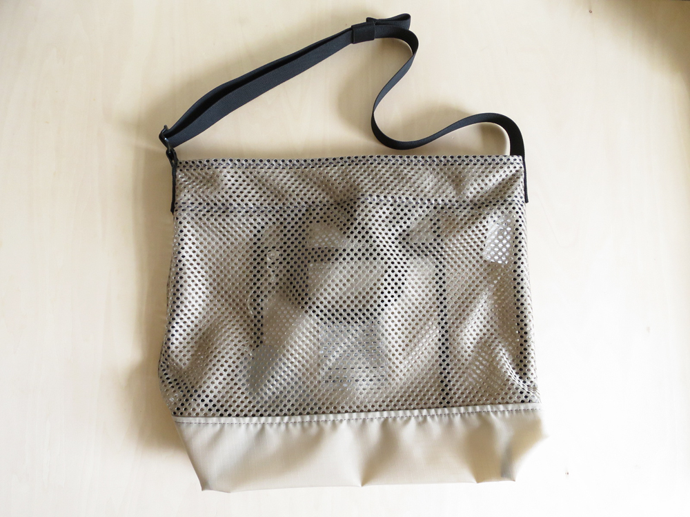 ENDS and MEANS Mesh Shoulder Bag エンズアンドミーンズ メッシュ ショルダー バッグ