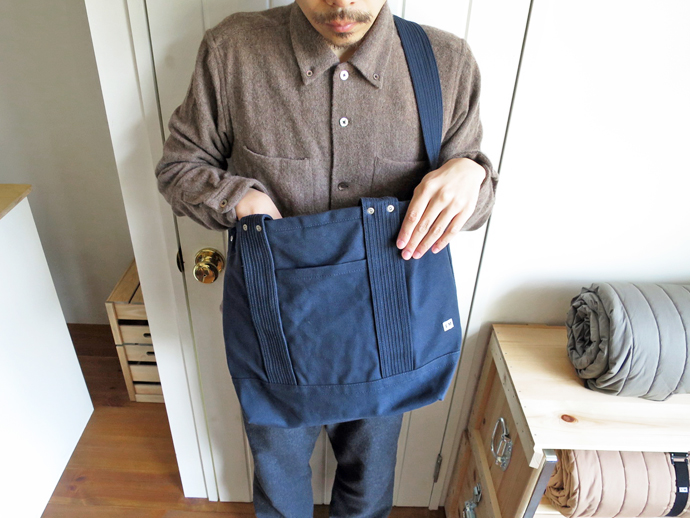 2way Tote Bag – Navy | Suitable